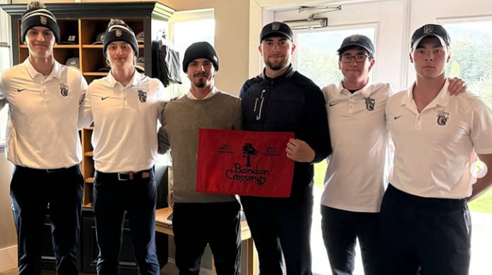 Bellevue Uses Strong First Round to Win First Spring Men's Golf League Match at Bandon Dunes